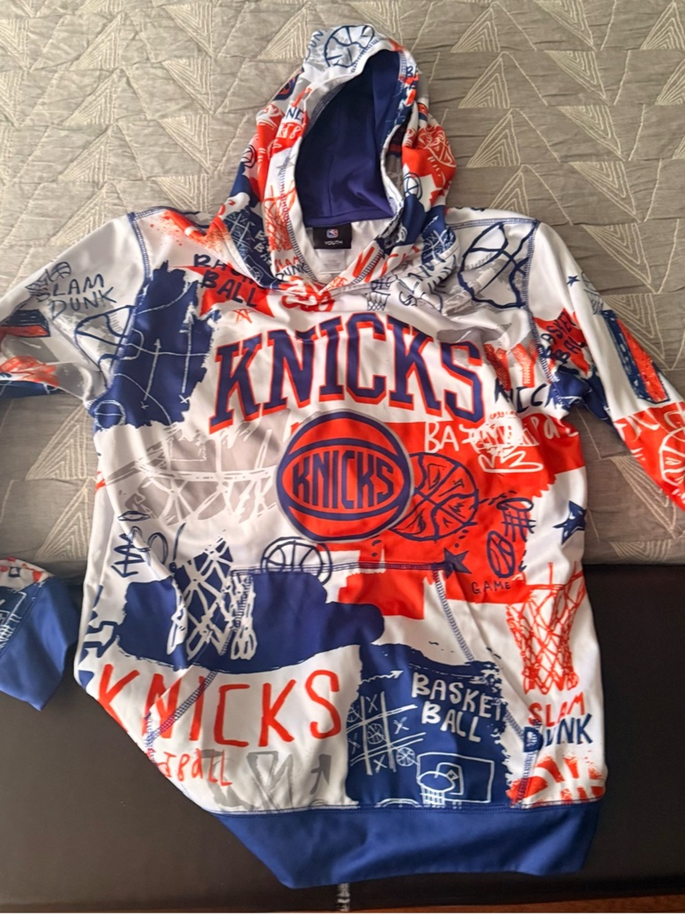 NBA Knicks Kids White, Blue & Orange Graphic Hoodie